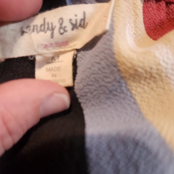 Sandy and Sid Blouse - Picture 3 of 4